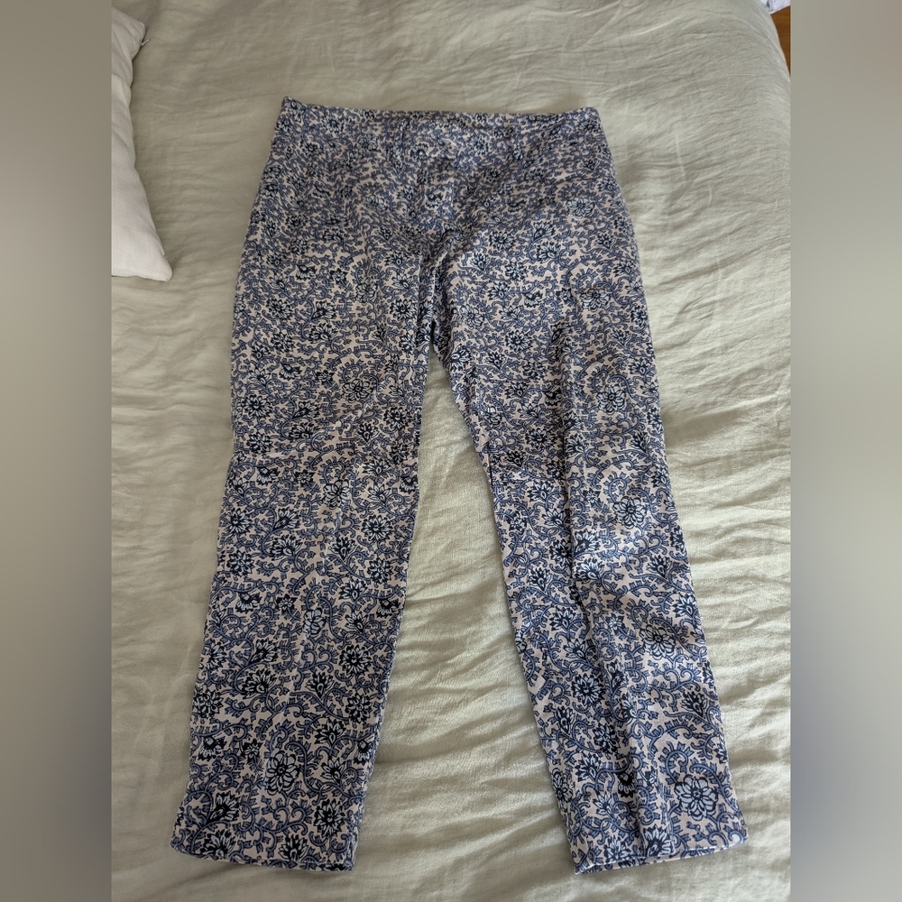 LOFT Marisa Paisley Patterned Pants Cropped Ankle Blue and White